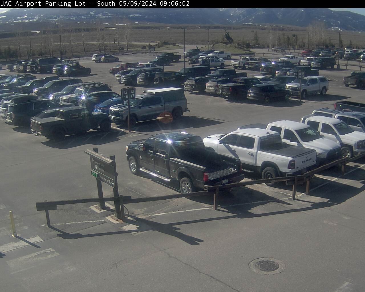 Jackson Hole Airport Webcam - South Parking Lot